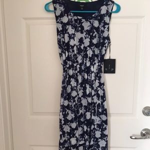 Sleeveless Vera Wang Dress
